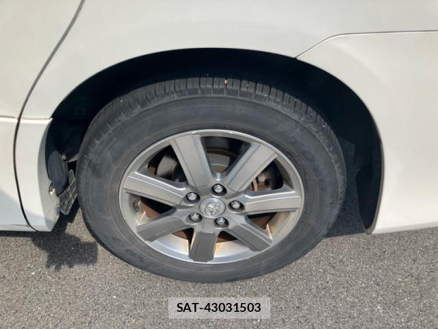 Toyota VOXY 2010-01 8317986-8