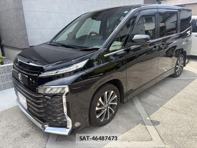 Toyota VOXY 2024-06 8317929-0