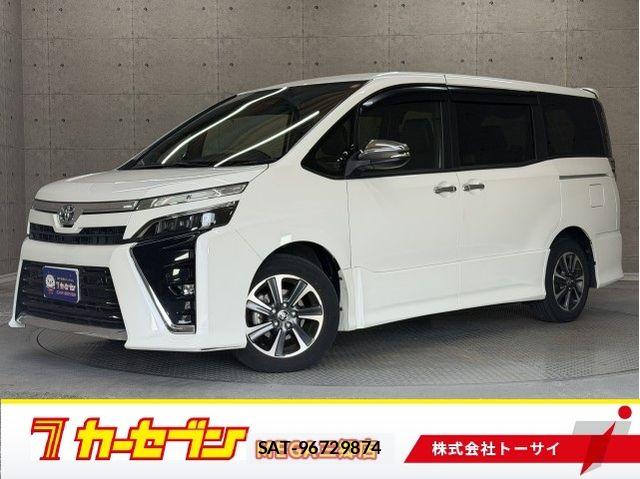 Toyota VOXY 2020-11 8317937-0