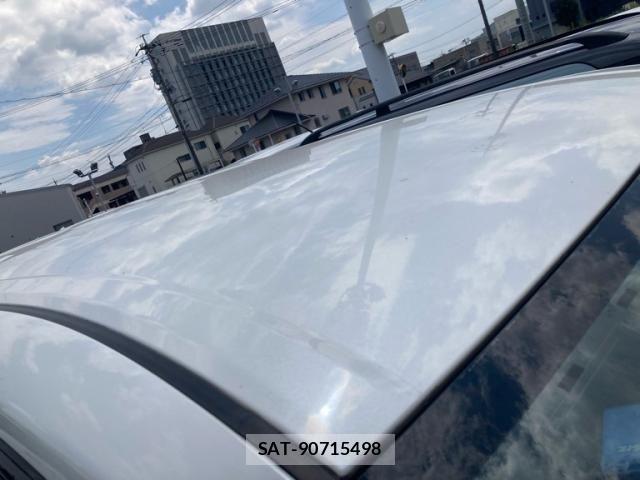Toyota VOXY 2015-09 8317970-2