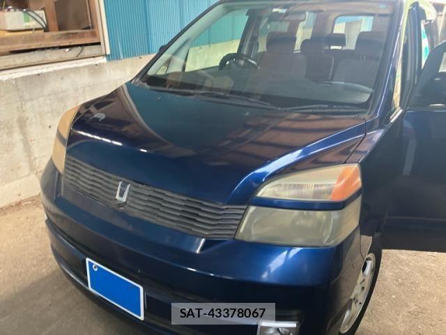Toyota VOXY 2003-08 8317982-3