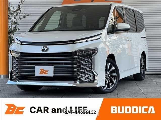 Toyota VOXY 2023-06 8317934-0