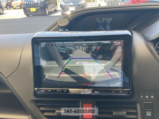 Toyota VOXY 2015-12 8317968-20
