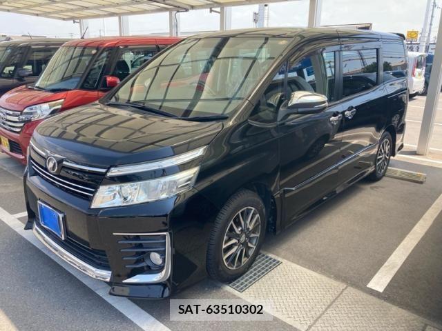 Toyota VOXY 2015-12 8317968-2