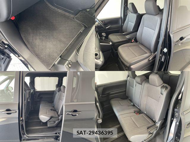 Toyota VOXY 2023-09 8317932-10