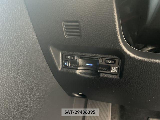 Toyota VOXY 2023-09 8317932-14