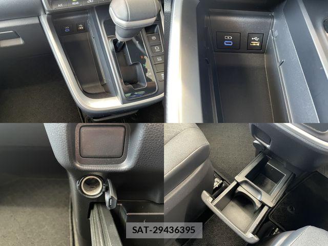 Toyota VOXY 2023-09 8317932-17