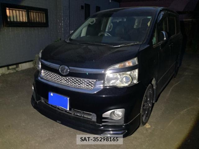 Toyota VOXY 2013-09 8317972-0