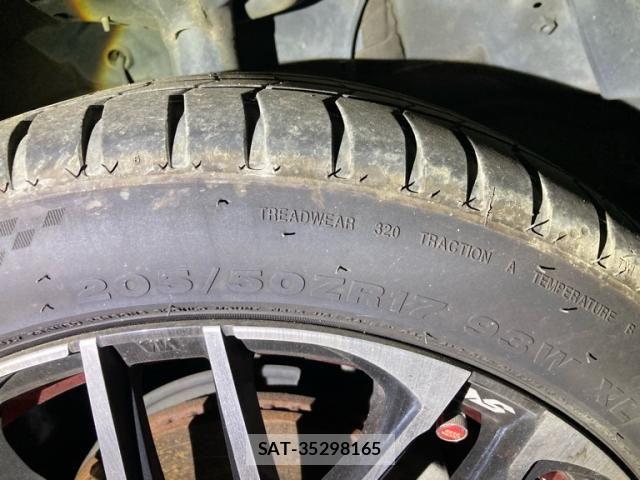 Toyota VOXY 2013-09 8317972-5
