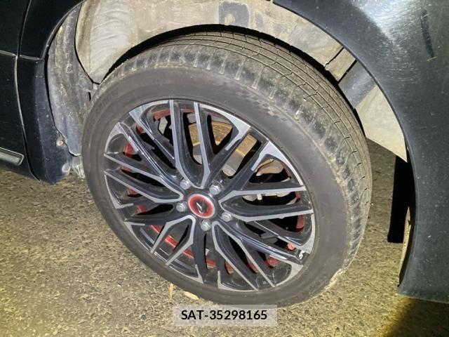 Toyota VOXY 2013-09 8317972-7