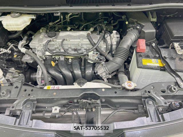 Toyota VOXY 2020-07 8317945-17