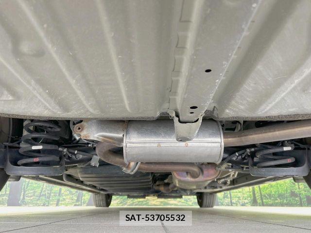 Toyota VOXY 2020-07 8317945-18