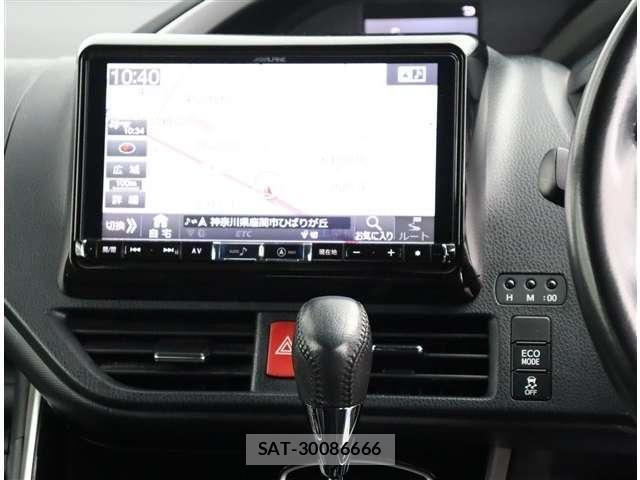 Toyota VOXY 2019-01 8317940-4