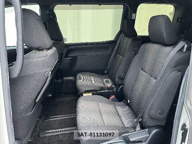 Toyota VOXY 2020-01 8317938-12
