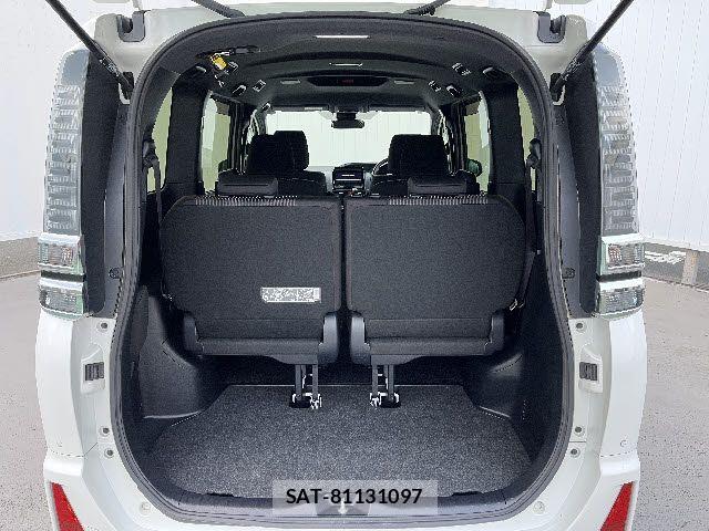Toyota VOXY 2020-01 8317938-20