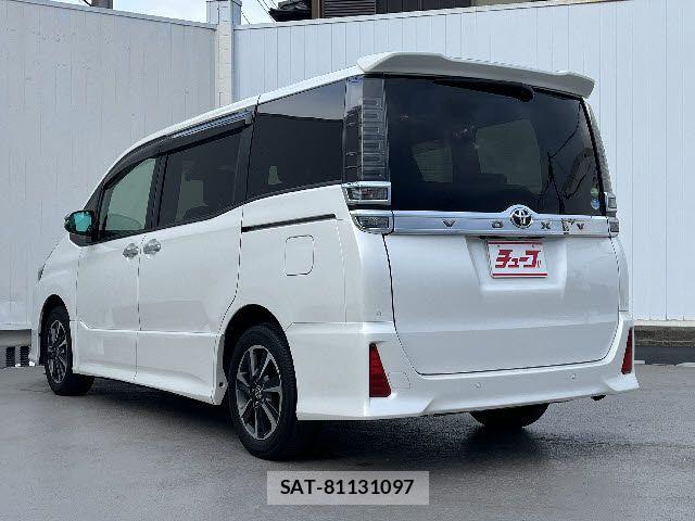 Toyota VOXY 2020-01 8317938-8