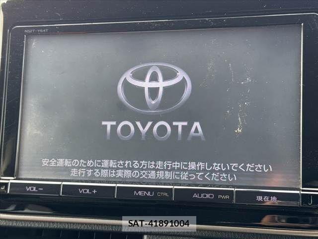 Toyota VOXY 2016-03 8317961-2