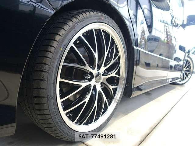 Toyota VOXY 2015-12 8317960-10