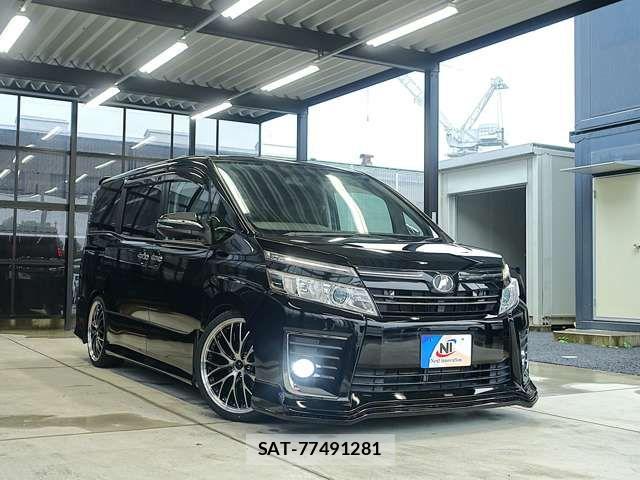 Toyota VOXY 2015-12 8317960-13