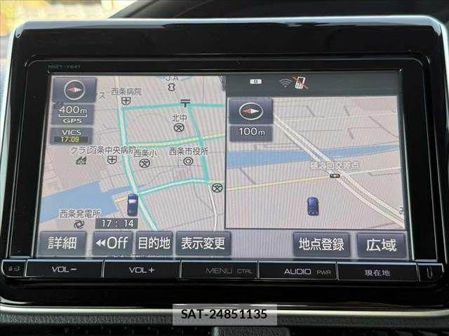 Toyota VOXY 2016-04 8317953-2