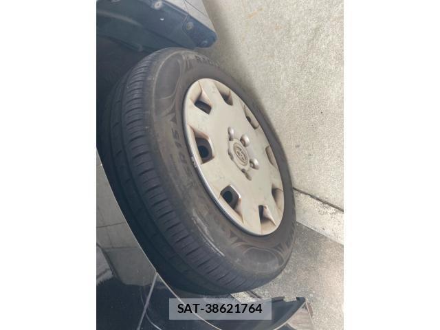 Toyota VOXY 2010-02 8317977-6