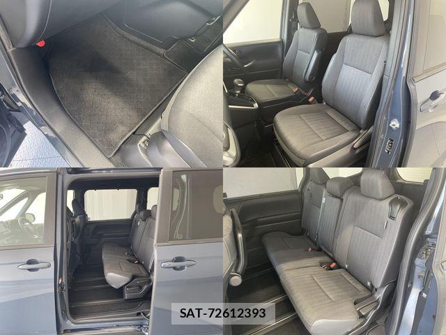 Toyota VOXY 2023-09 8317933-10