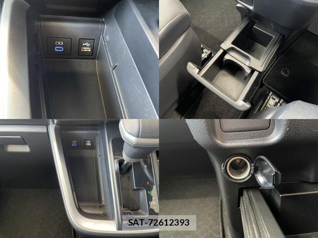 Toyota VOXY 2023-09 8317933-17