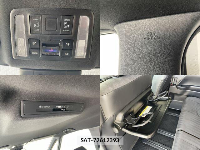 Toyota VOXY 2023-09 8317933-19