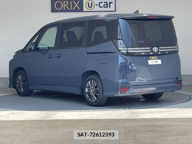 Toyota VOXY 2023-09 8317933-22