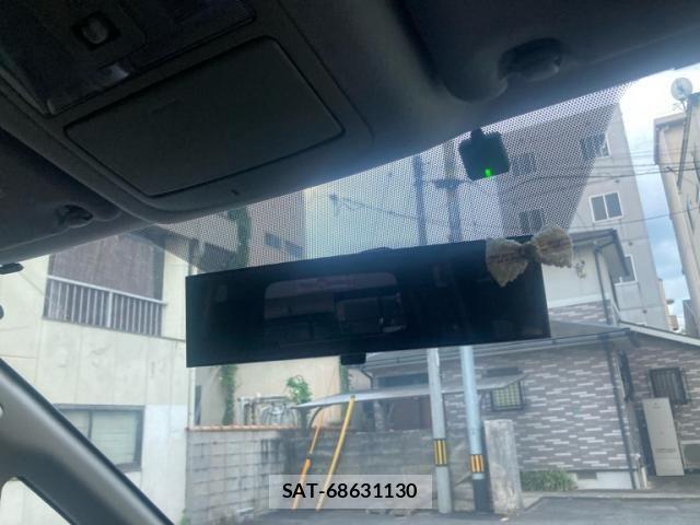 Toyota VOXY 2011-07 8317978-18