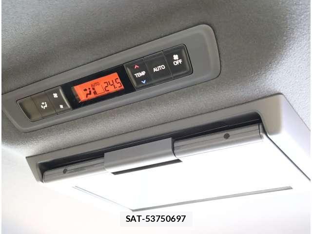Toyota VOXY 2021-12 8317930-9