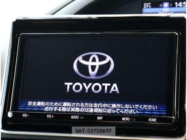 Toyota VOXY 2021-12 8317930-22