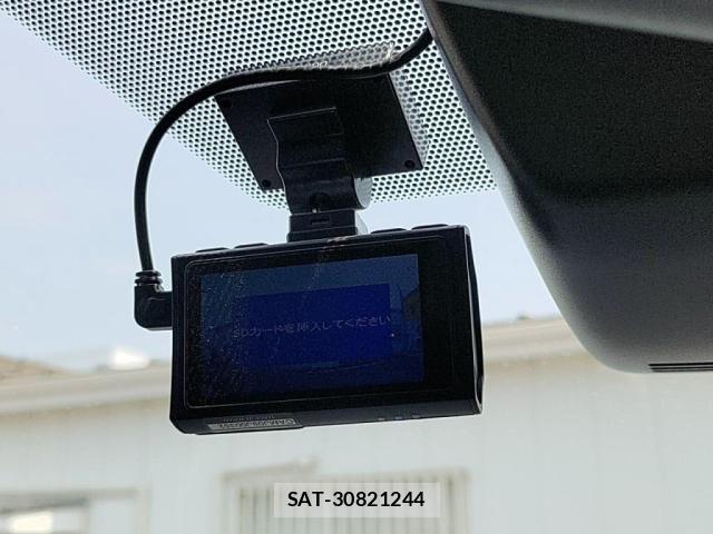 Toyota VOXY 2018-12 8317946-18