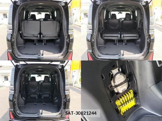 Toyota VOXY 2018-12 8317946-7