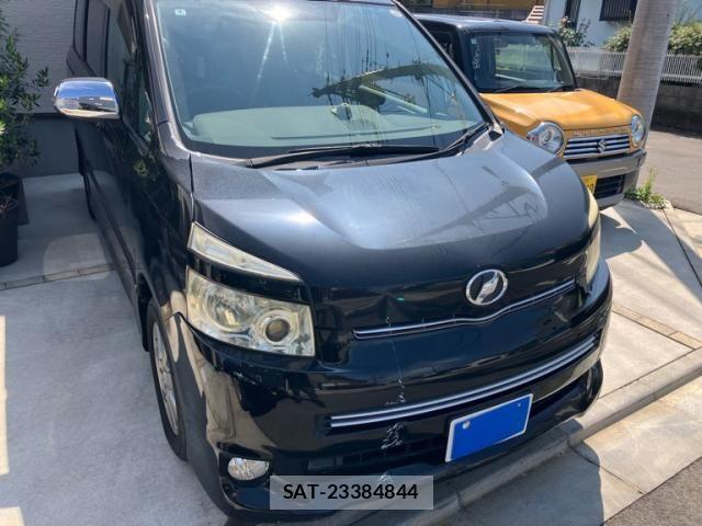 Toyota VOXY 2009-07 8317984-1