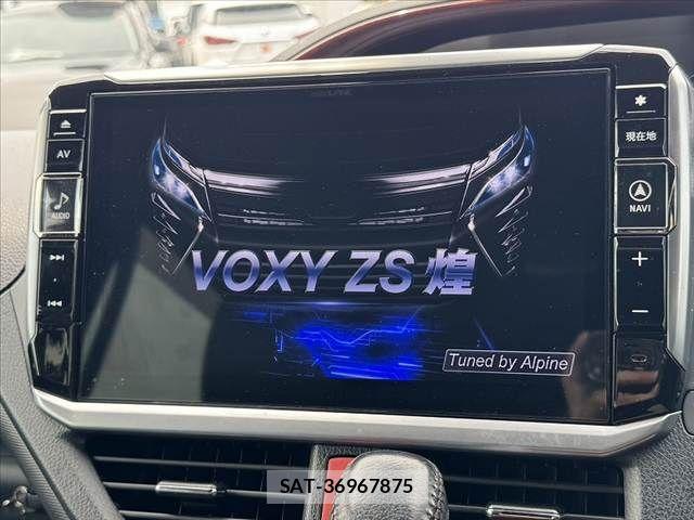 Toyota VOXY 2019-09 8317942-2