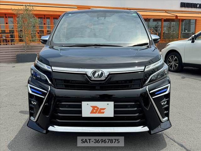 Toyota VOXY 2019-09 8317942-8