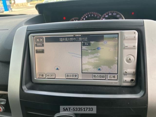 Toyota VOXY 2010-09 8317987-18