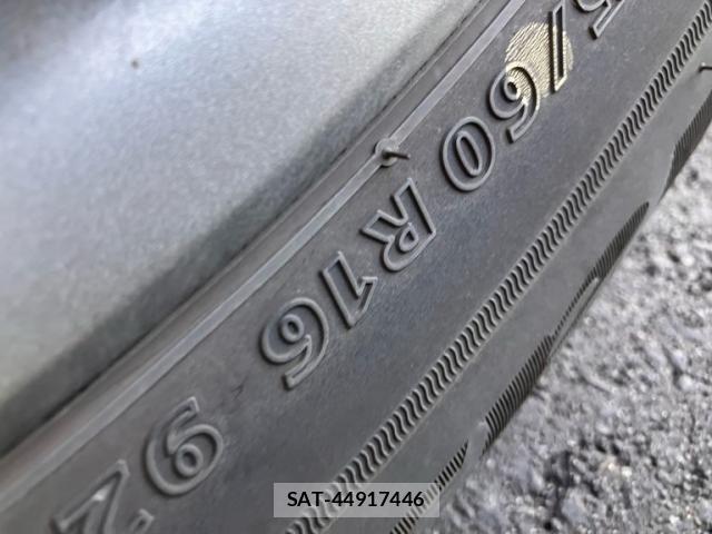 Toyota VOXY 2012-03 8317971-7