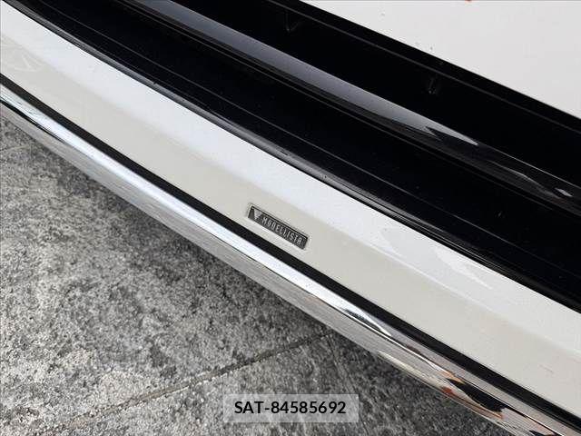 Toyota VOXY 2020-04 8317944-3