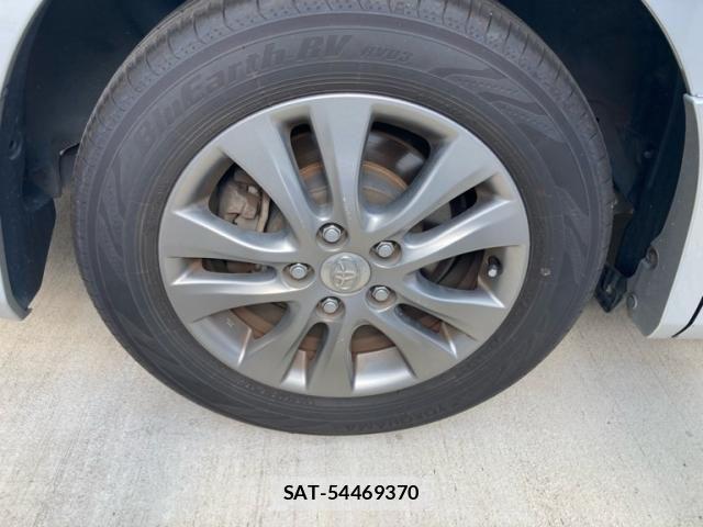 Toyota VOXY 2011-10 8317983-5
