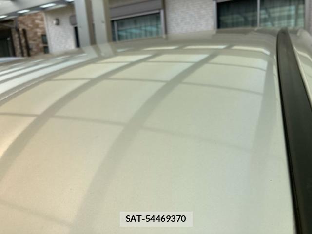 Toyota VOXY 2011-10 8317983-8