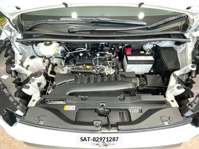 Toyota VOXY 2024-08 8317924-18