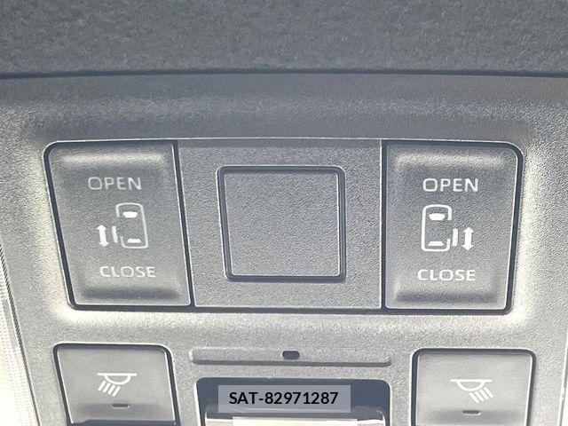 Toyota VOXY 2024-08 8317924-2