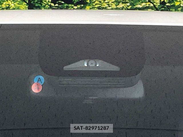 Toyota VOXY 2024-08 8317924-5