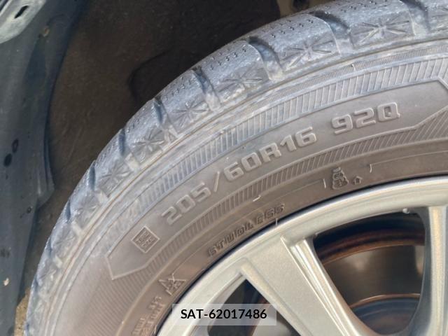 Toyota VOXY 2011-08 8317976-6