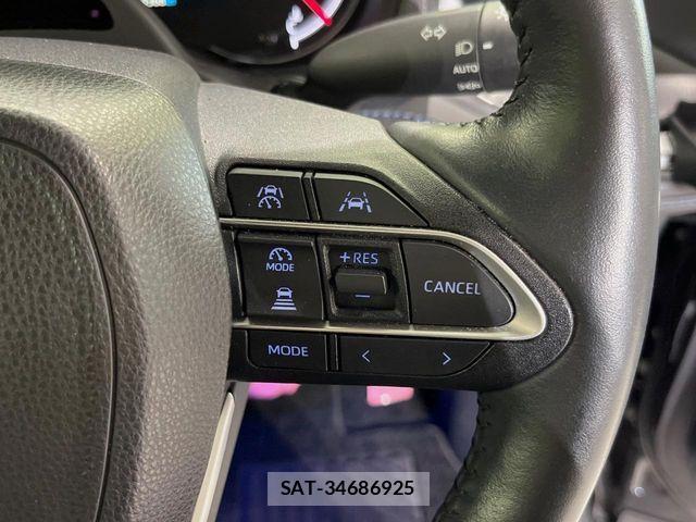 Toyota VOXY 2022-03 8317926-6