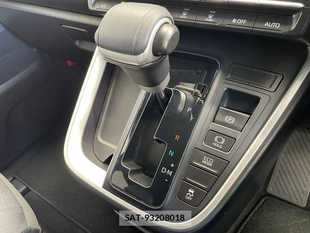 Toyota VOXY 2023-09 8317931-14