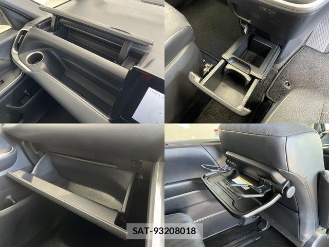 Toyota VOXY 2023-09 8317931-20