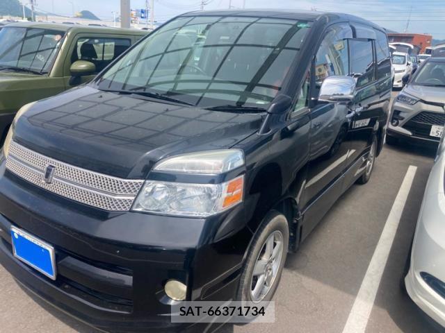 Toyota VOXY 2005-08 8317989-2